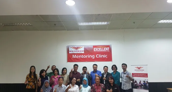 Gallery Mentoring Clinic Wardhwani Foundation bersama Excellent 3 whatsapp_image_2017_01_19_at_19_48_01