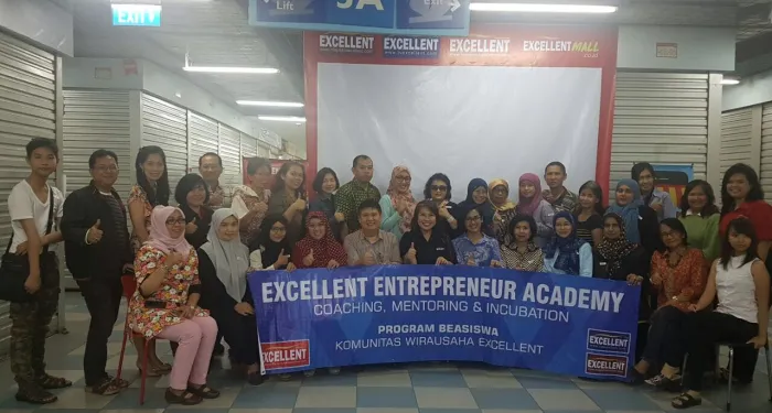 Gallery Kelas Excellent Entrepreneur Academy 21 whatsapp_image_2017_02_11_at_18_33_11