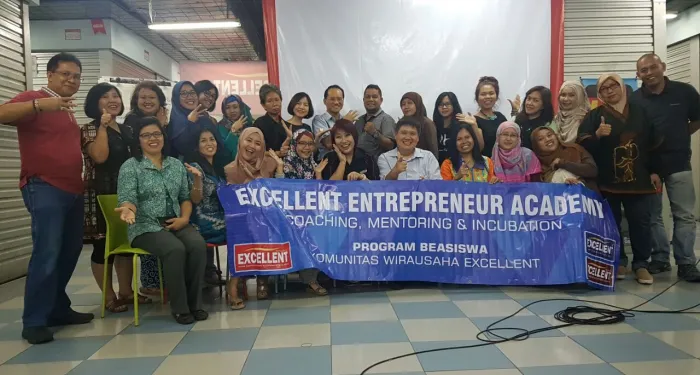 Gallery Kelas Kelas Excellent Entrepreneur Academy (pertemuan ke 2), Sabtu 25 Februari 2017 1 whatsapp_image_2017_02_25_at_20_10_18